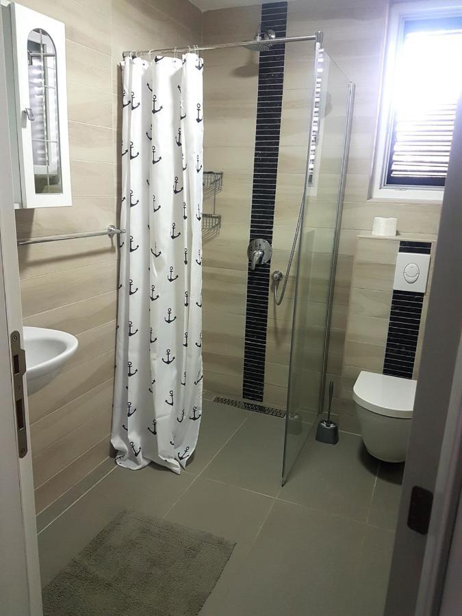 Villa Niva Вир Екстер'єр фото