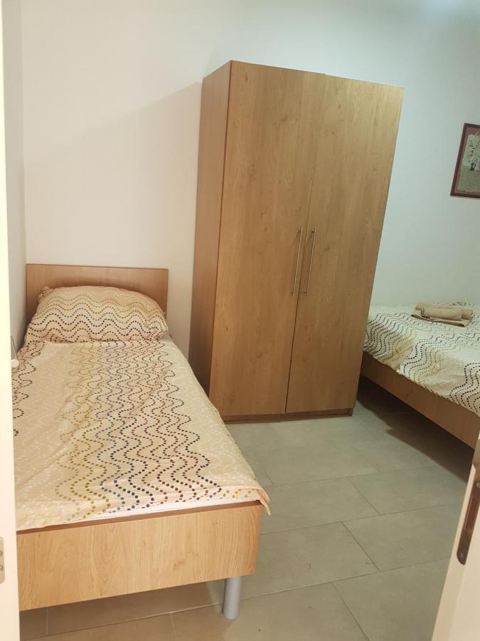 Villa Niva Вир Екстер'єр фото