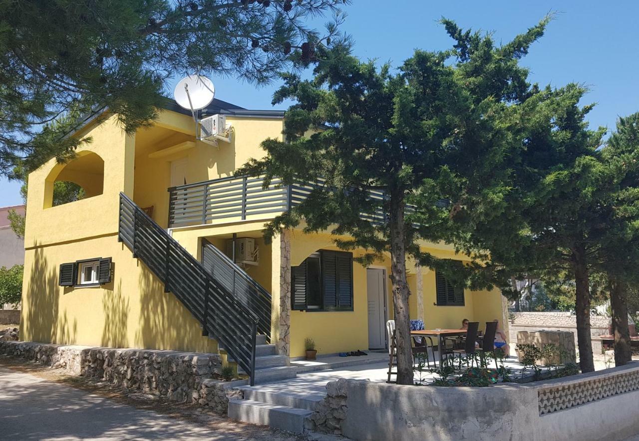 Villa Niva Вир Екстер'єр фото