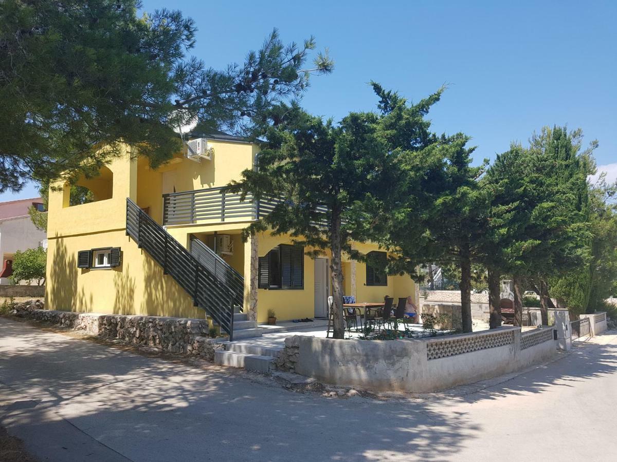 Villa Niva Вир Екстер'єр фото